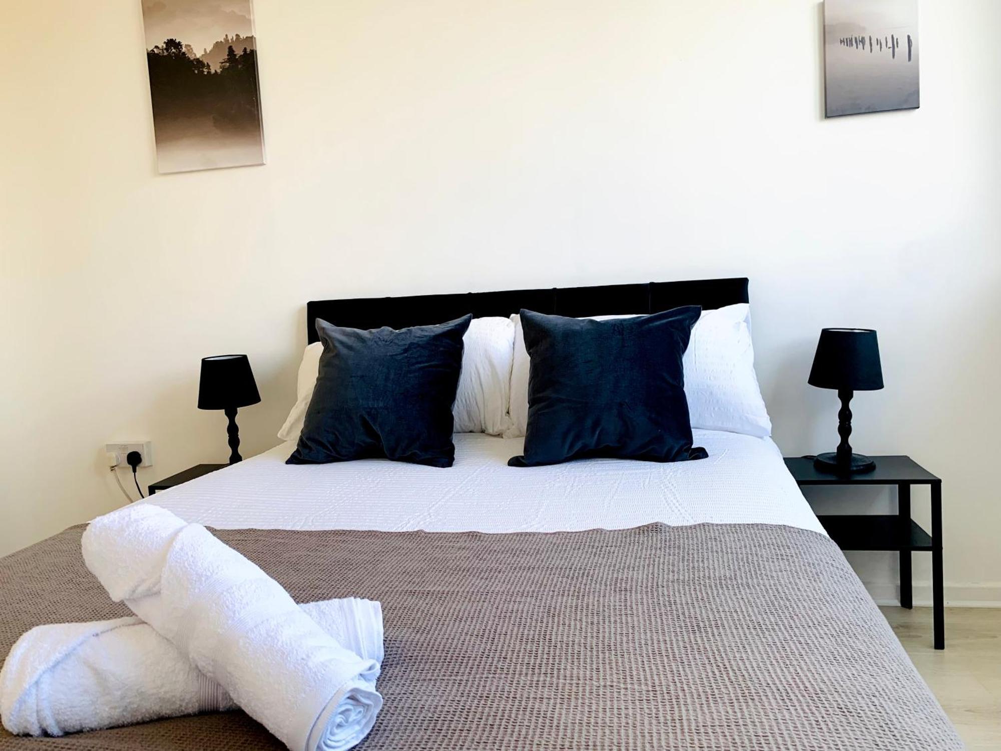 Business 2 Beds - Poplar - 2 Minutes From Station Appartamento