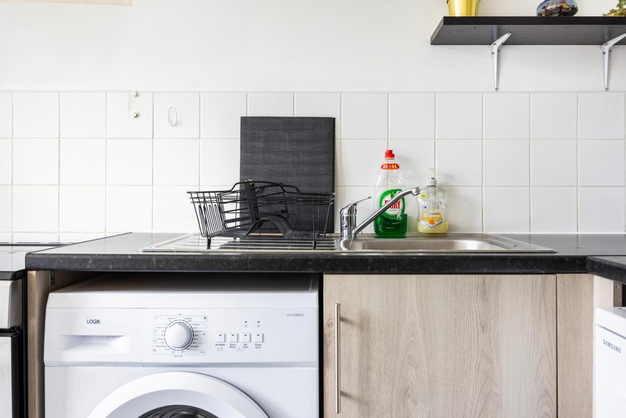 Business 2 Beds - Poplar - 2 Minutes From Station Londra