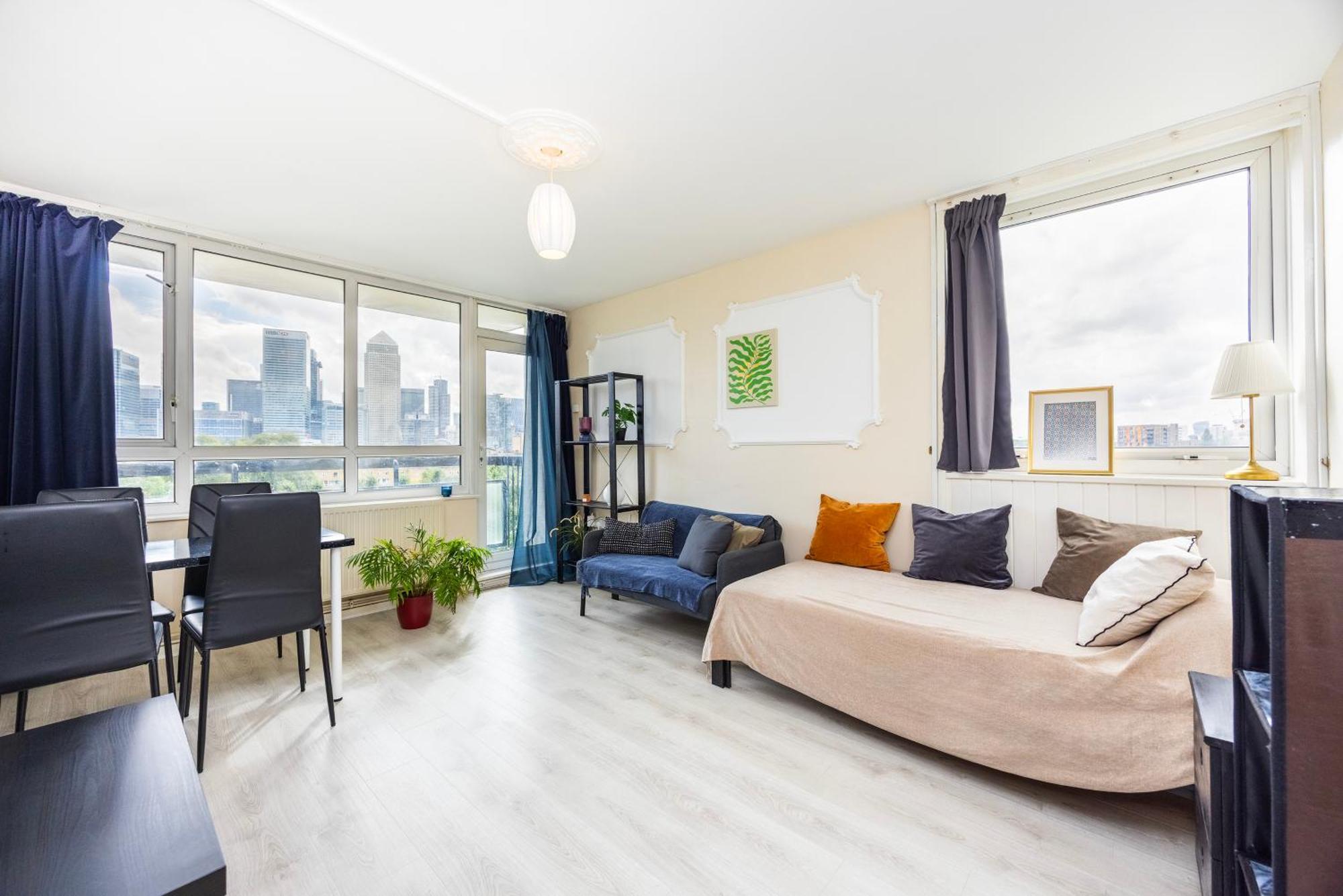 Business 2 Beds - Poplar - 2 Minutes From Station