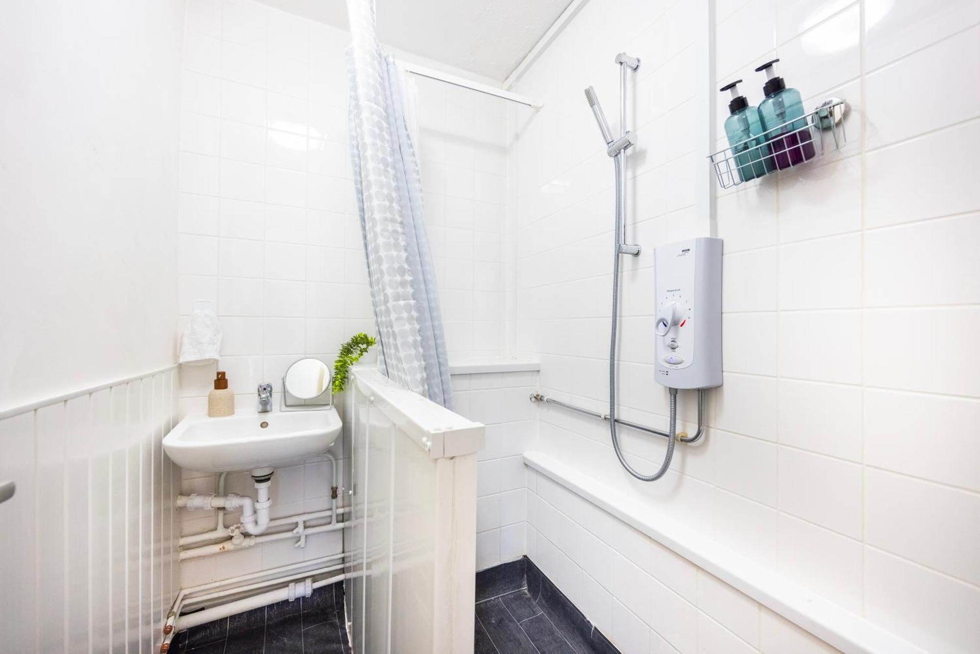 Appartamento Business 2 Beds - Poplar - 2 Minutes From Station